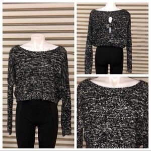 Foreign Exchange super sweet sweater with bows